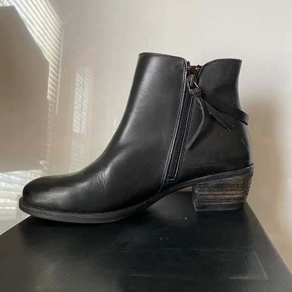 Umberto Raffini Anita Black Ankle Boots 39 - Picture 5 of 7
